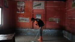 Di Tengah Ramadan, Dompet Dhuafa Terus Giat Bersihkan Fasum Pasca Bencana di Aceh